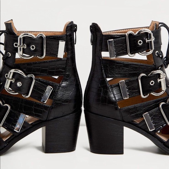 cut out western boots